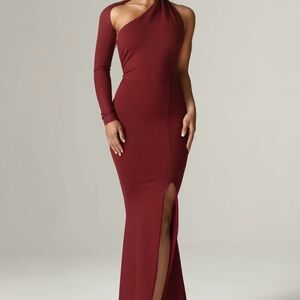 Elegant One-Shoulder Burgundy Dress